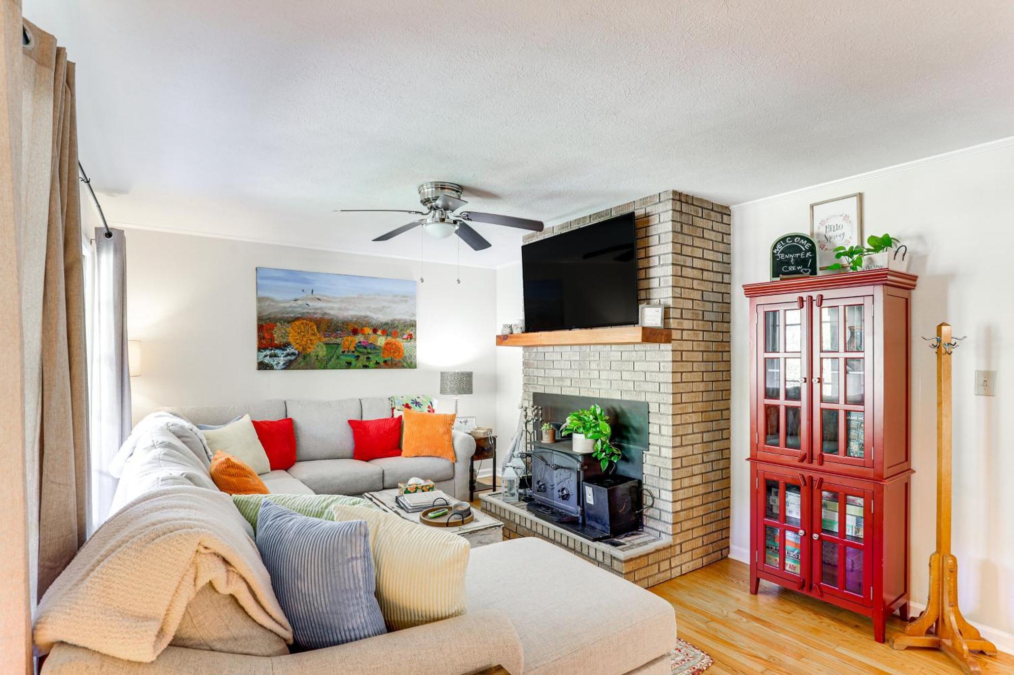 Updated Marshall Home With Fire Pit And Game Room! Exterior foto