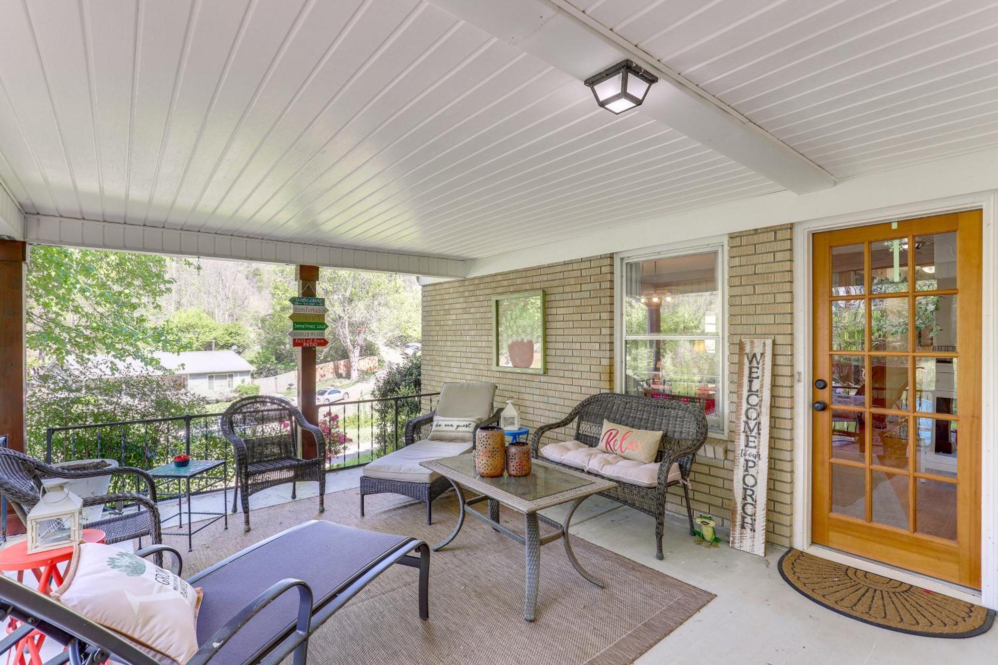 Updated Marshall Home With Fire Pit And Game Room! Exterior foto